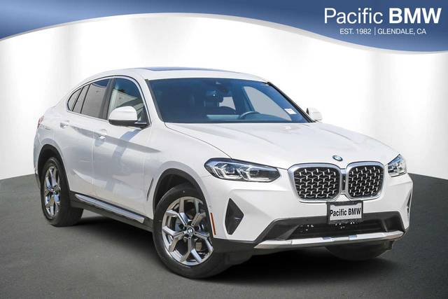 2023 BMW X4 xDrive30i AWD photo