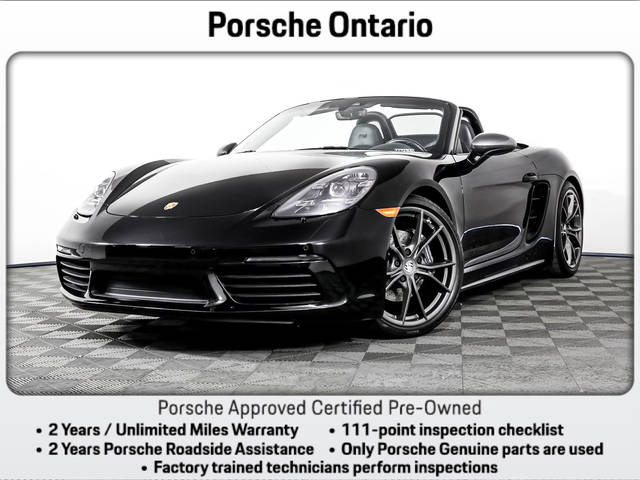 2022 Porsche Boxster T RWD photo