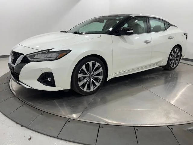 2023 Nissan Maxima Platinum FWD photo