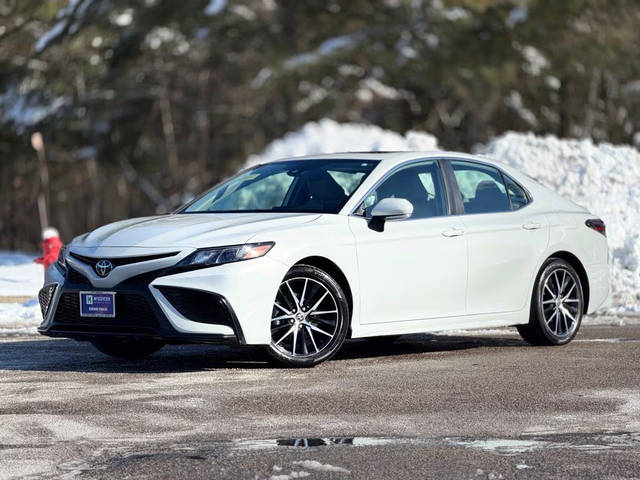 2023 Toyota Camry SE AWD photo