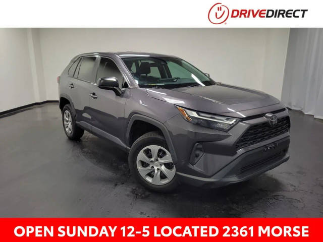 2023 Toyota RAV4 LE AWD photo