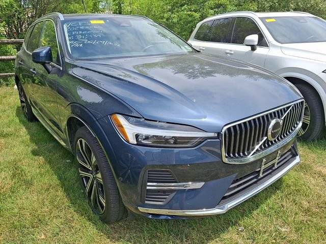 2023 Volvo XC60 Ultimate Bright Theme AWD photo