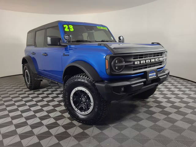 2023 Ford Bronco 4 Door Base 4WD photo