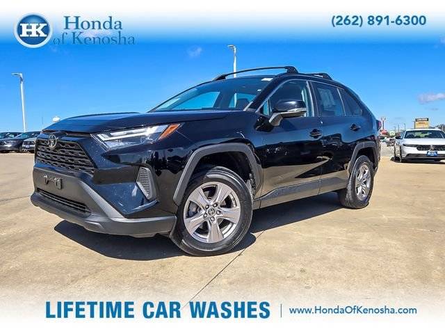 2023 Toyota RAV4 XLE AWD photo
