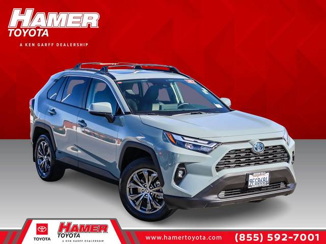 2023 Toyota RAV4 Hybrid XLE Premium AWD photo