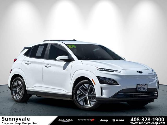 2023 Hyundai Kona SE FWD photo