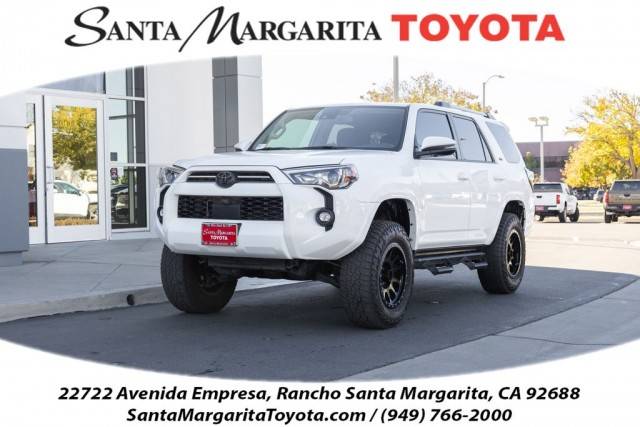 2023 Toyota 4Runner SR5 Premium 4WD photo