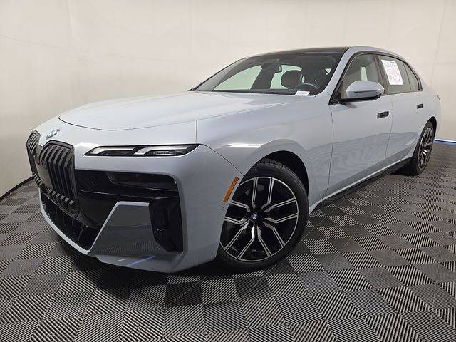 2023 BMW 7 Series 760i xDrive AWD photo
