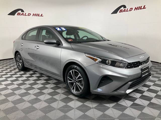 2023 Kia Forte LXS FWD photo