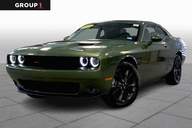 2023 Dodge Challenger SXT AWD photo