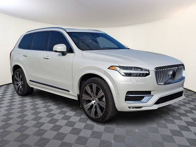 2023 Volvo XC90 Ultimate AWD photo