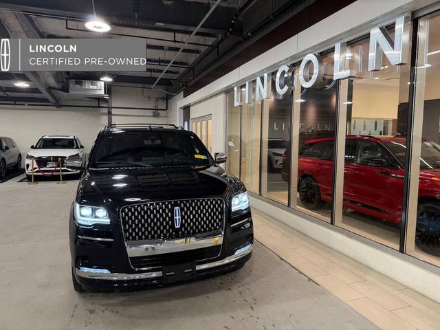 2023 Lincoln Navigator L Black Label 4WD photo