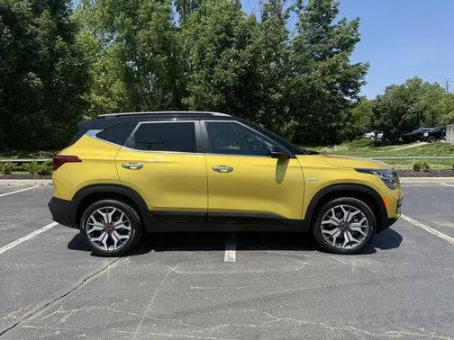 2023 Kia Seltos SX AWD photo