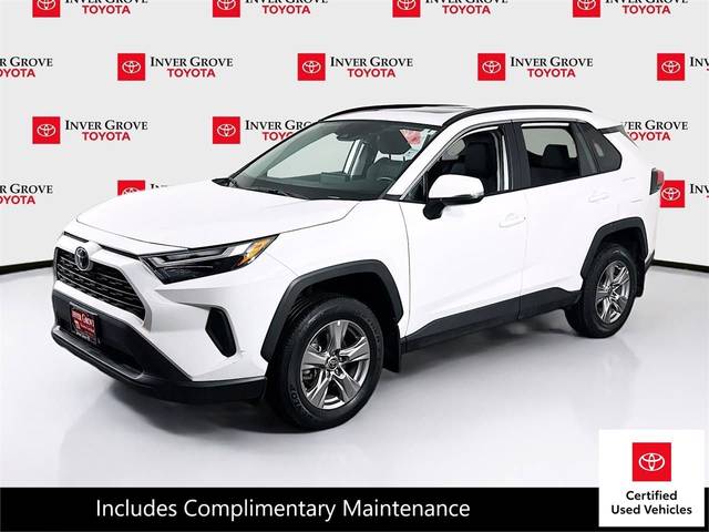 2023 Toyota RAV4 XLE AWD photo