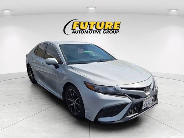 2023 Toyota Camry SE FWD photo