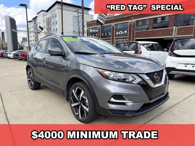 2022 Nissan Rogue Sport SL FWD photo