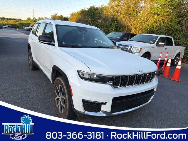 2023 Jeep Grand Cherokee L Limited 4WD photo
