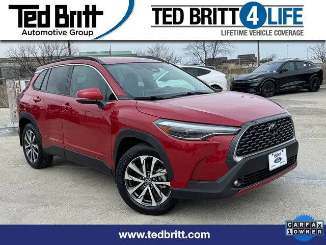 2023 Toyota Corolla Cross XLE AWD photo