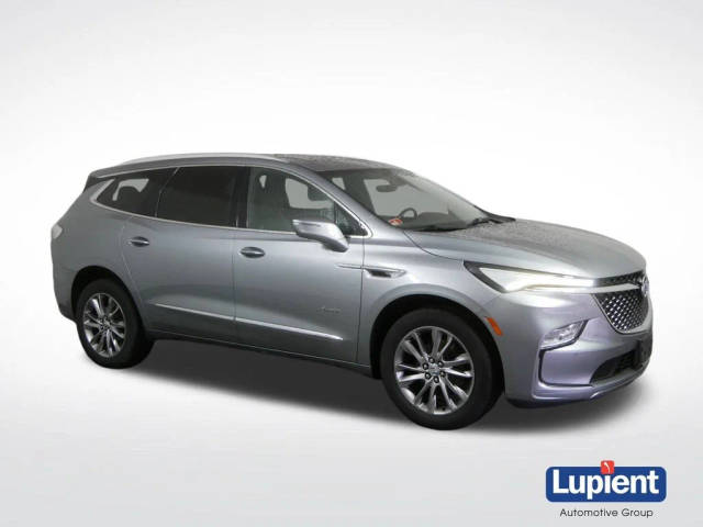 2023 Buick Enclave Avenir AWD photo