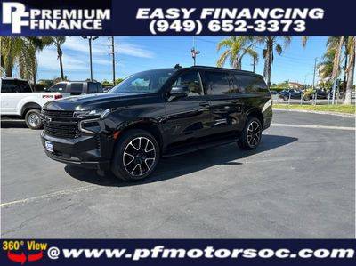 2023 Chevrolet Suburban RST 4WD photo