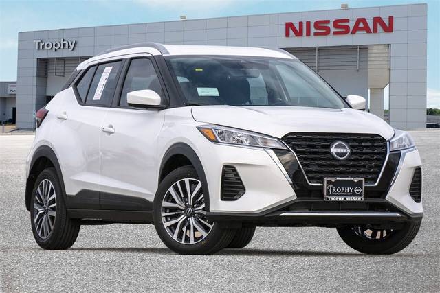 2023 Nissan Kicks SV FWD photo
