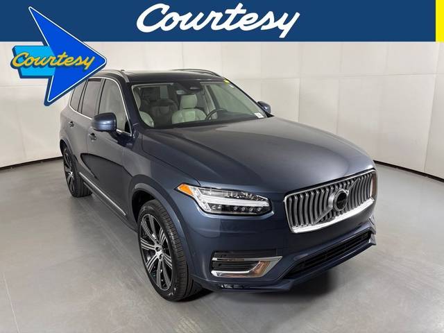 2023 Volvo XC90 Ultimate AWD photo