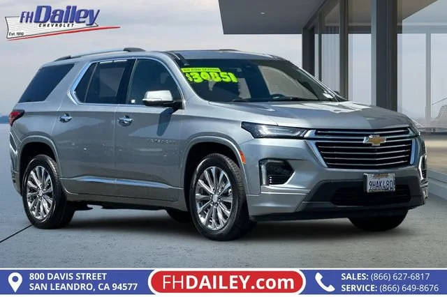 2023 Chevrolet Traverse Premier FWD photo