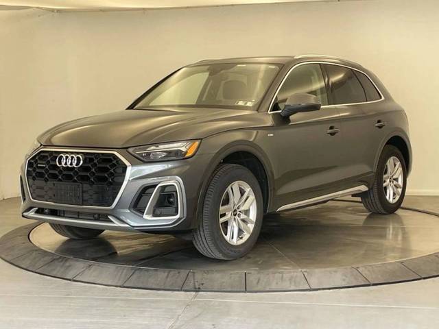 2023 Audi Q5 S line Premium AWD photo