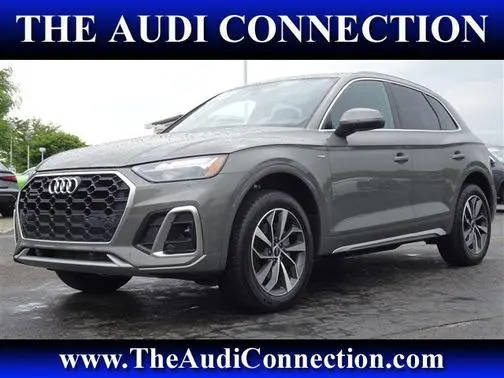 2023 Audi Q5 S line Premium AWD photo