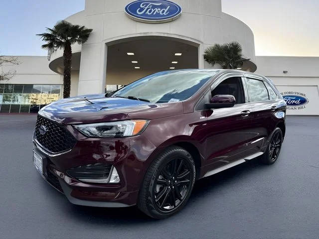 2023 Ford Edge ST-Line AWD photo