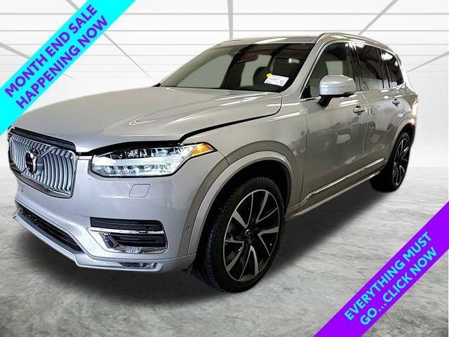 2023 Volvo XC90 Plus AWD photo