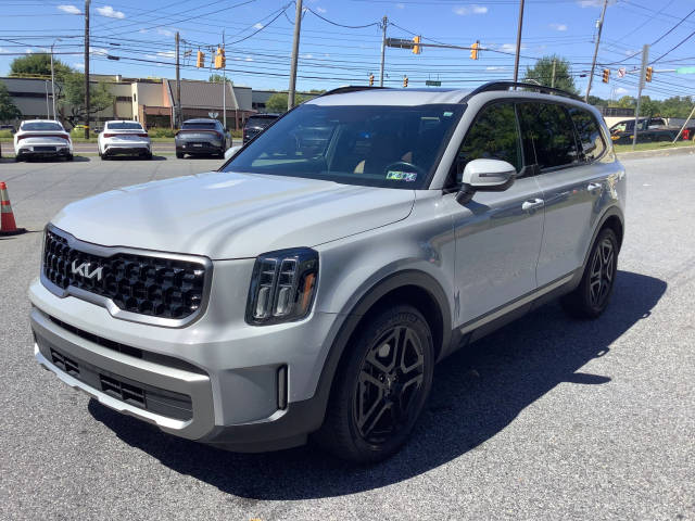 2023 Kia Telluride EX X-Line AWD photo