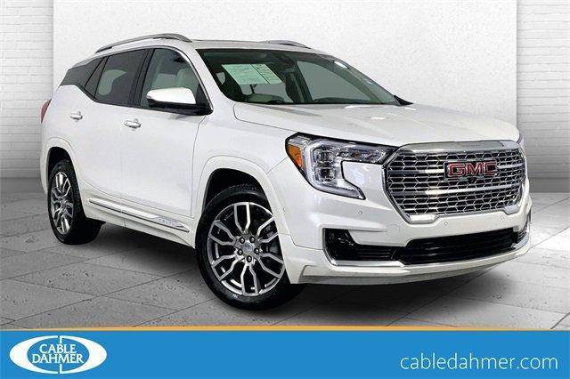 2023 GMC Terrain Denali AWD photo