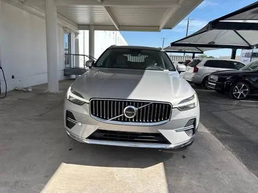2023 Volvo XC60 Plus Bright Theme AWD photo
