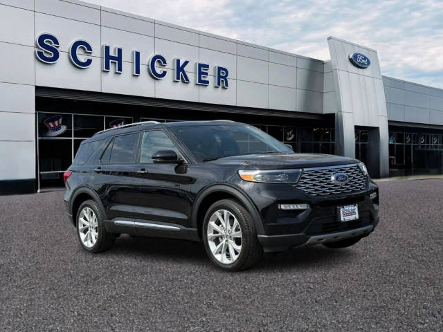 2023 Ford Explorer Platinum 4WD photo