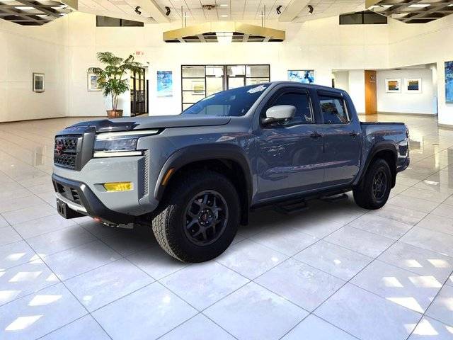 2023 Nissan Frontier PRO-4X 4WD photo