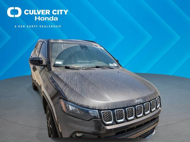 2023 Jeep Compass Limited 4WD photo