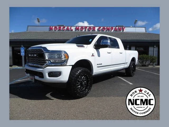2023 Ram 3500 Limited 4WD photo