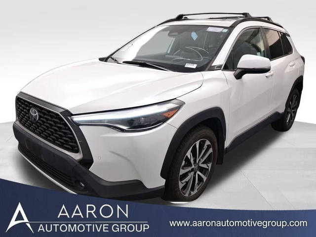 2023 Toyota Corolla Cross XLE FWD photo