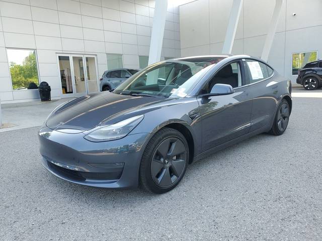 2023 Tesla Model 3 RWD photo