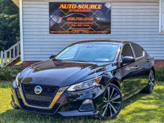 2022 Nissan Altima 2.5 SR FWD photo