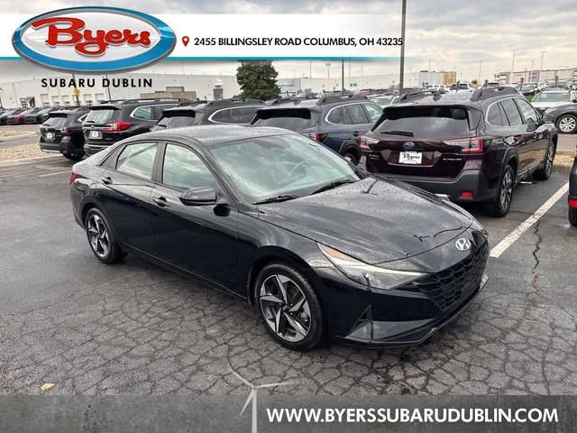 2023 Hyundai Elantra SEL FWD photo