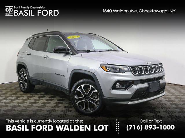 2023 Jeep Compass Limited 4WD photo