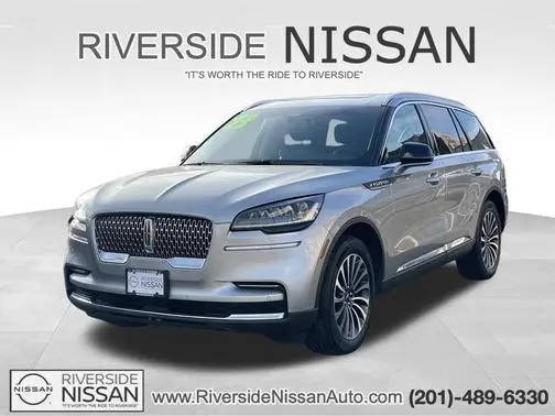2023 Lincoln Aviator Standard AWD photo
