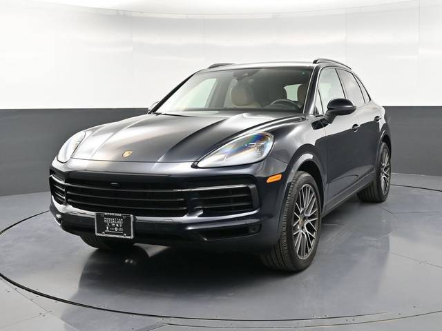 2023 Porsche Cayenne  AWD photo