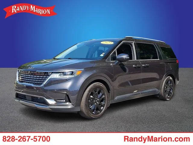 2023 Kia Carnival SX FWD photo