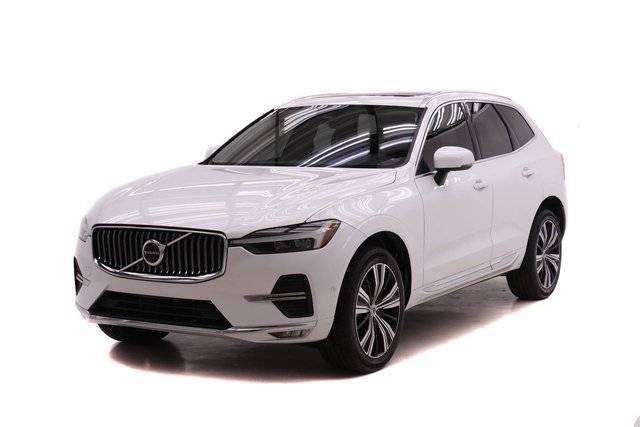 2023 Volvo XC60 Plus Bright Theme AWD photo