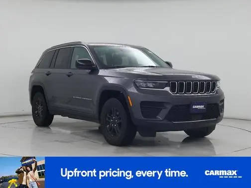 2023 Jeep Grand Cherokee Laredo 4WD photo