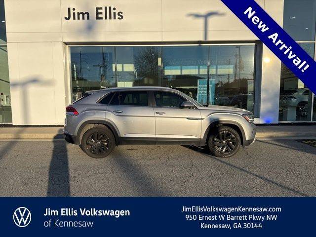 2023 Volkswagen Atlas Cross Sport 3.6L V6 SE w/Technology FWD photo