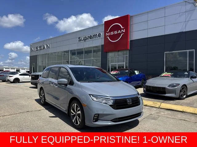 2023 Honda Odyssey Touring FWD photo